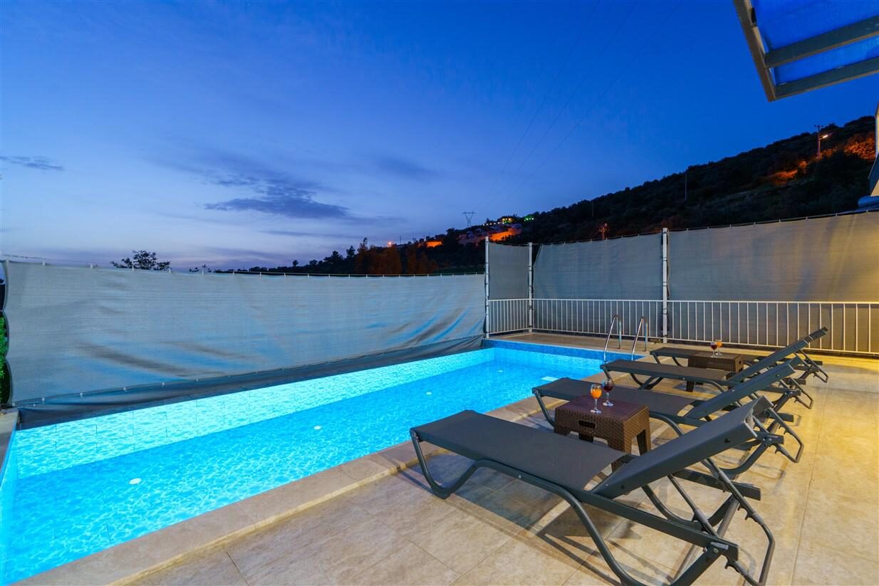 Villa Rojin — 22