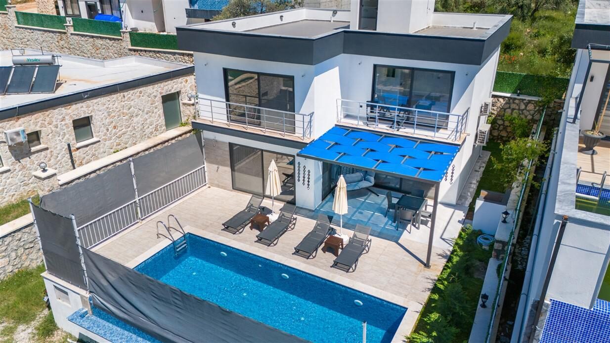 Villa Rojin — 75