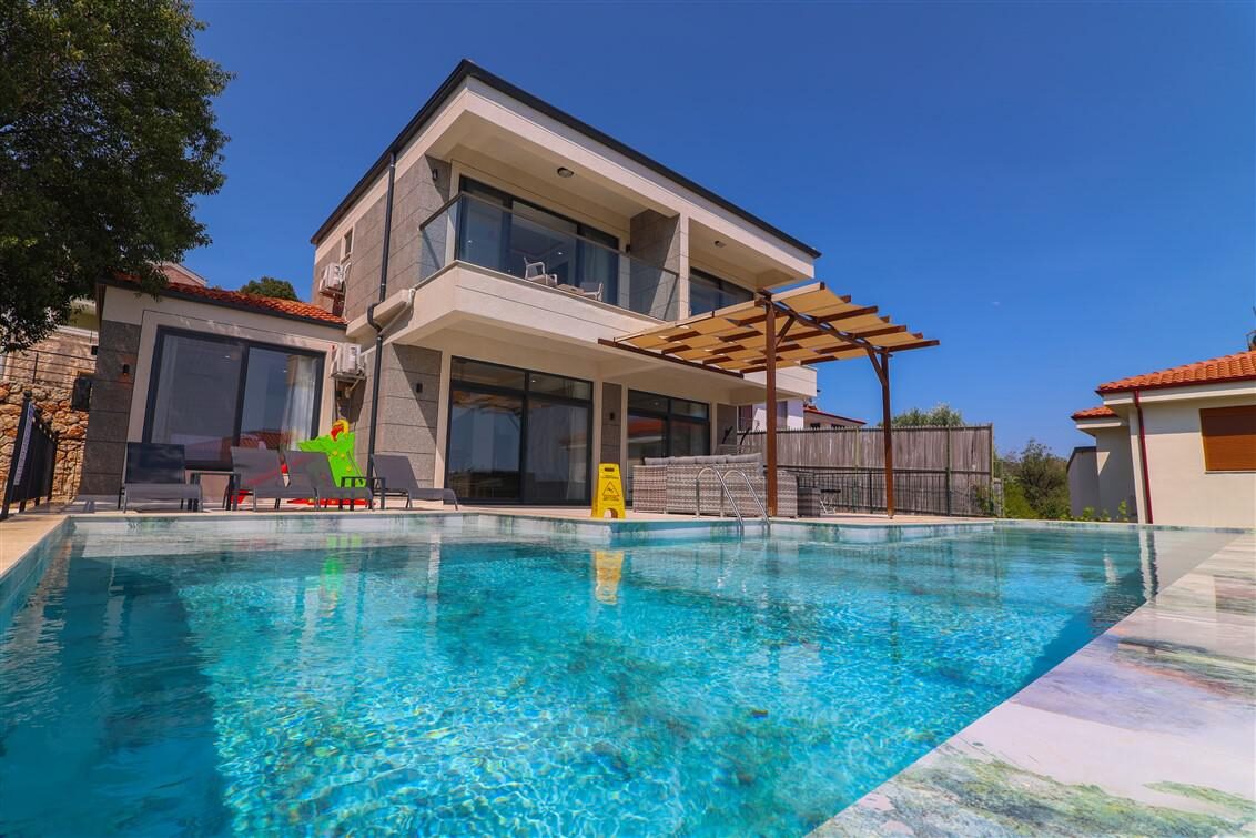 Villa Aden Çukurbağ — 2
