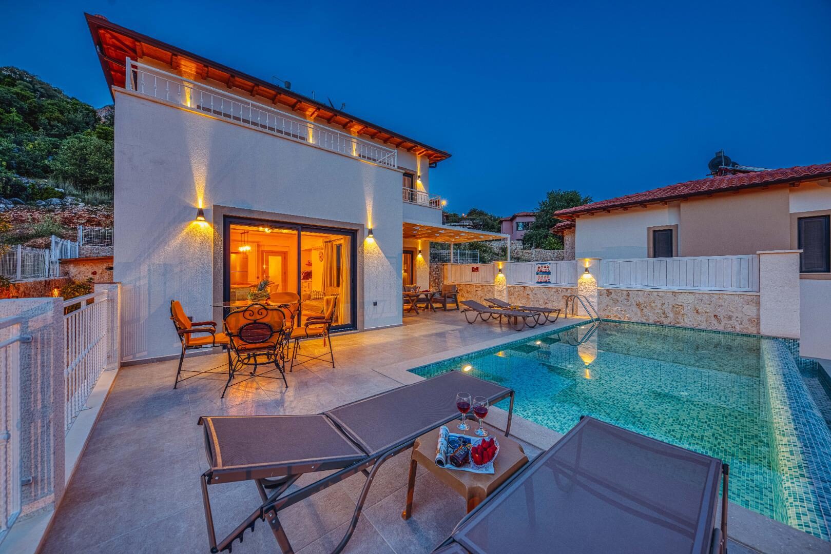 Villa Poeta — 6
