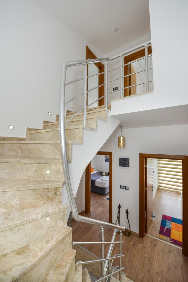 Villa Anka 12 — 15