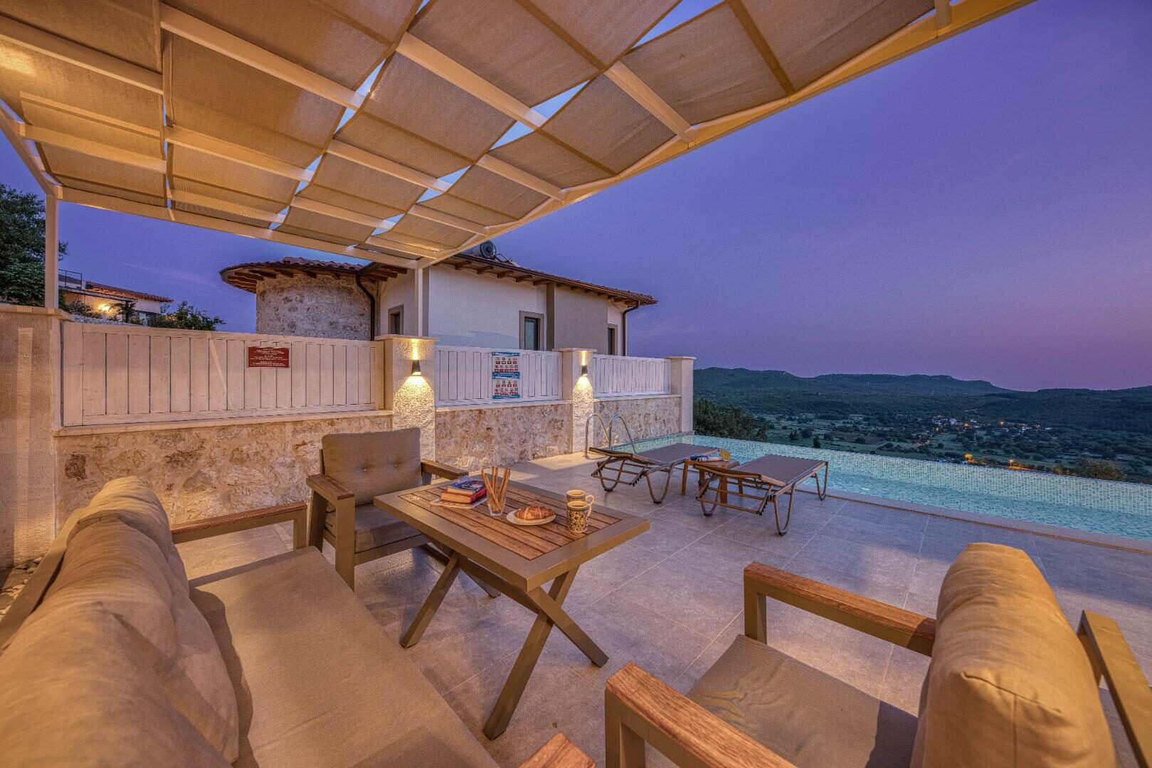 Villa Poeta — 9