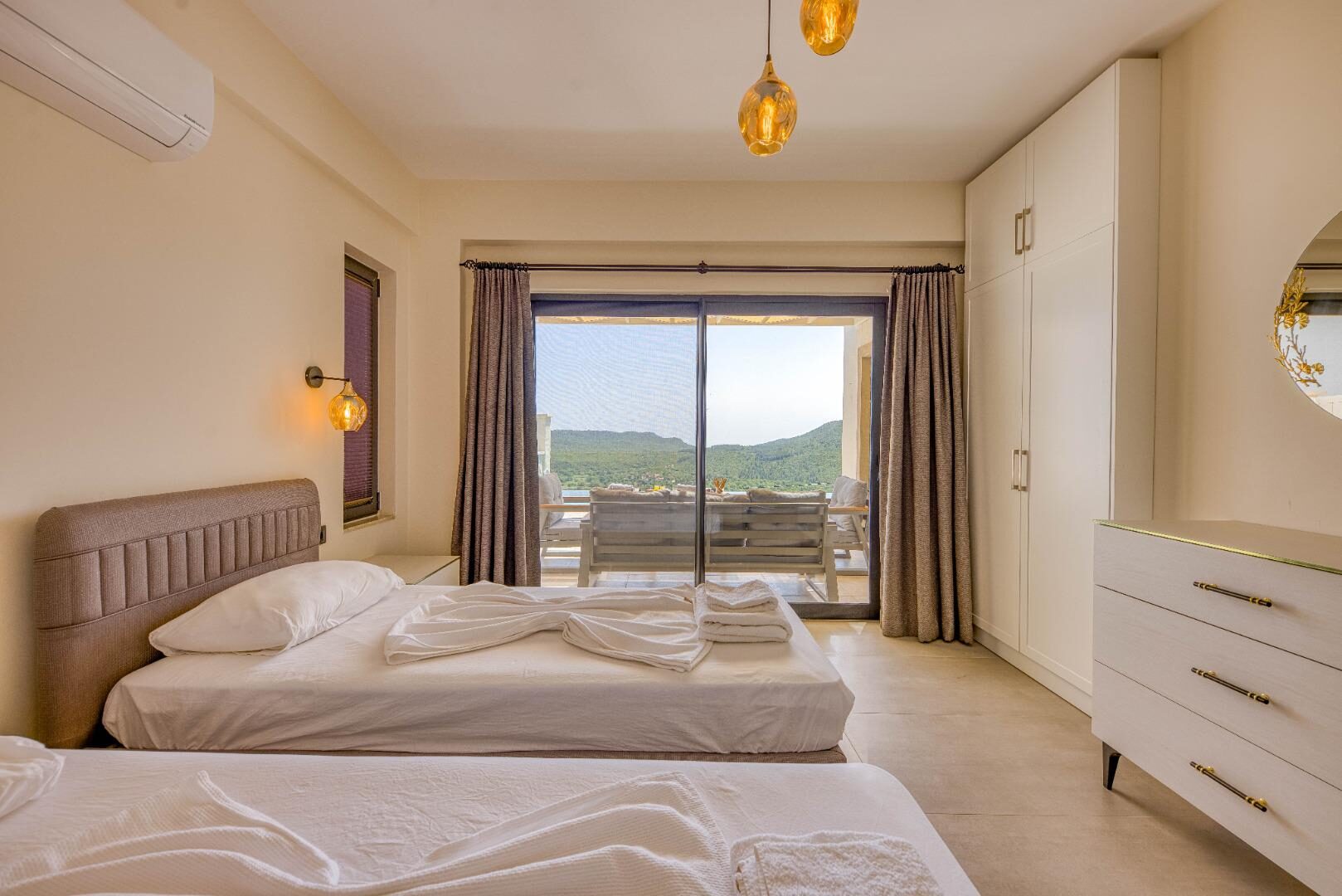 Villa Poeta — 43