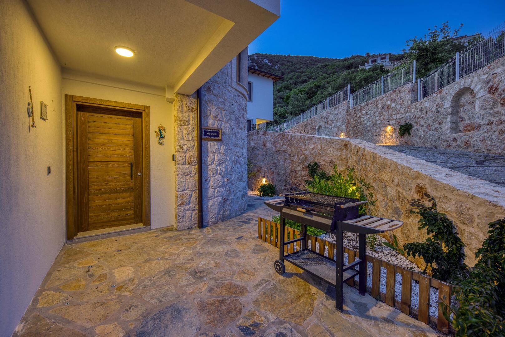 Villa Oriente — 52
