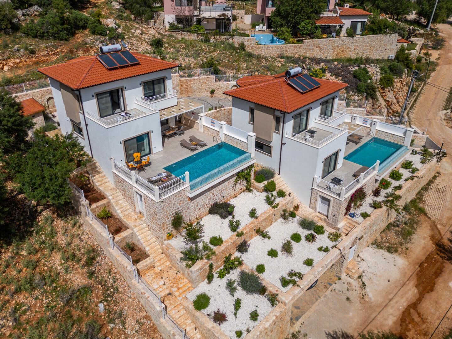 Villa Poeta — 60