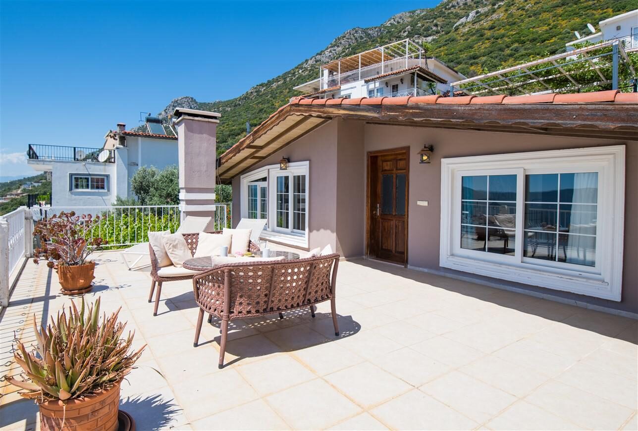 Villa Tulip — 50