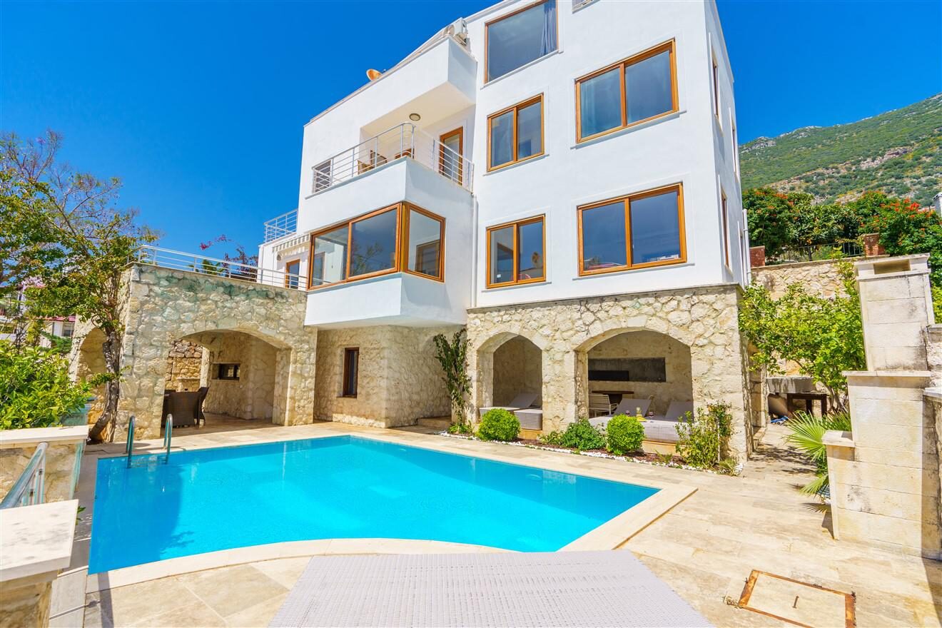 Villa Tarus Mara