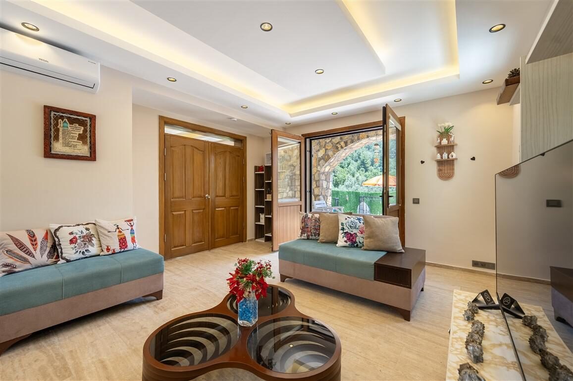 Villa Erhan — 40