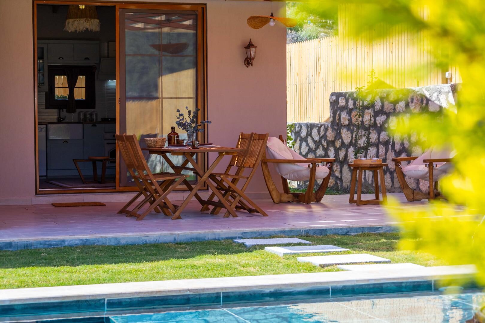 Villa Red — 8