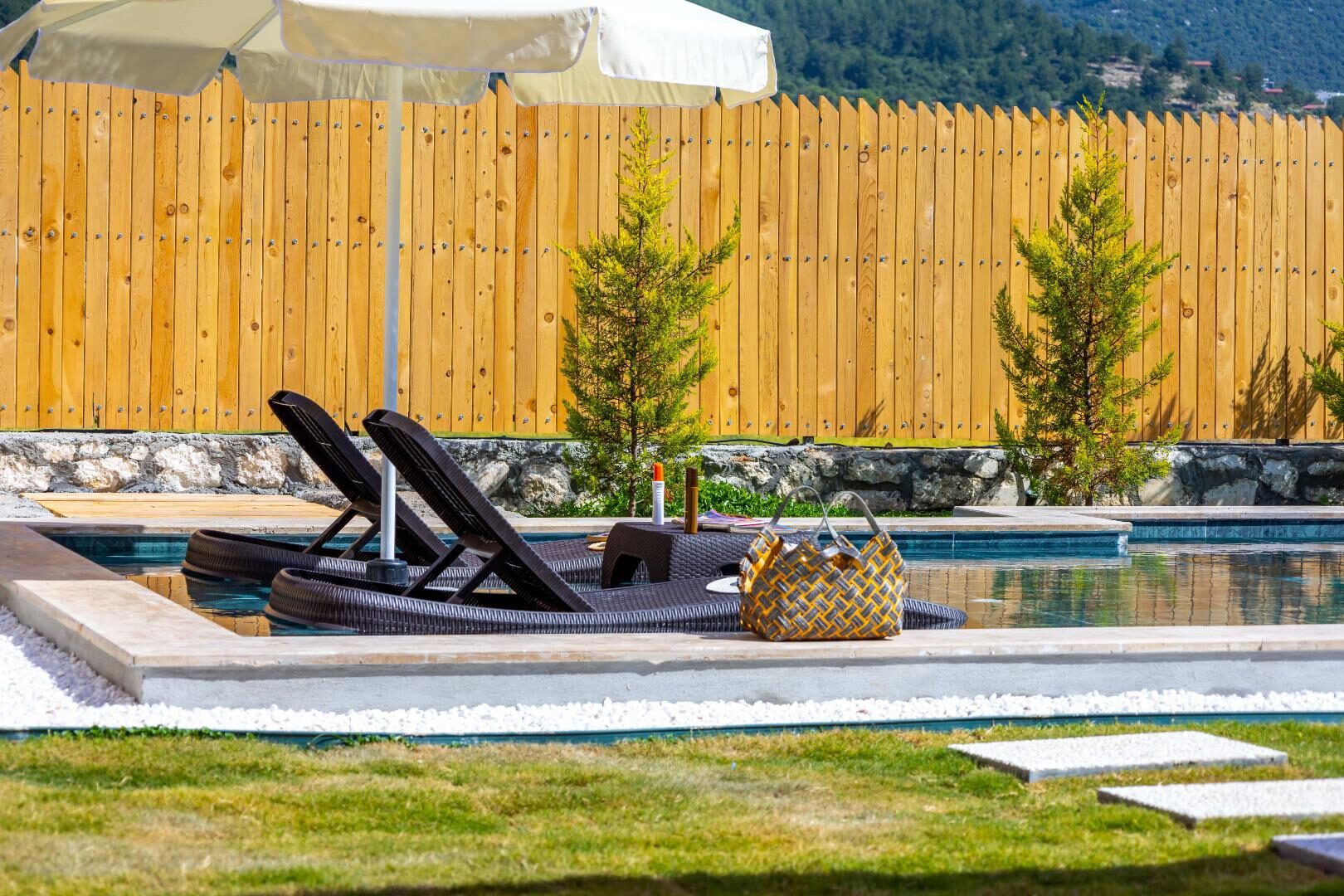 Villa Red — 12