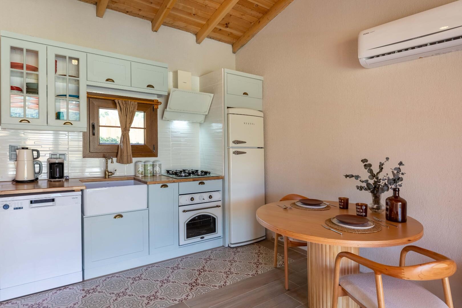 Villa Red — 19