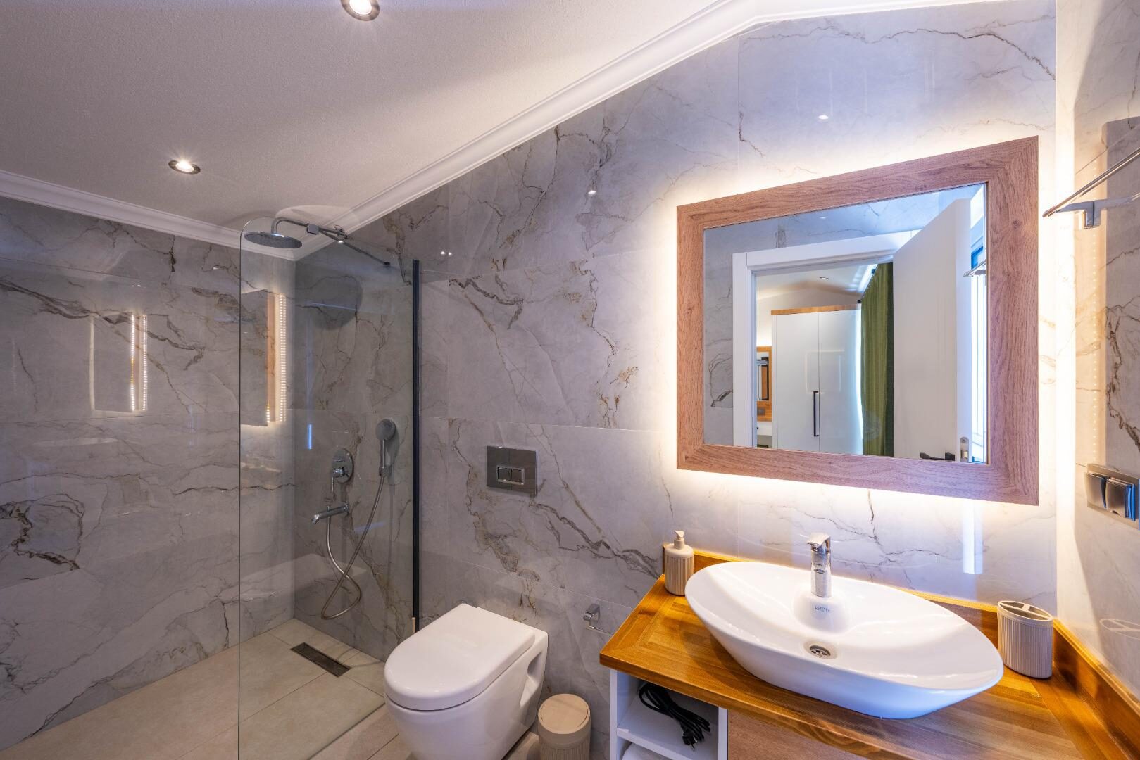 Villa Lovelet 2 — 90