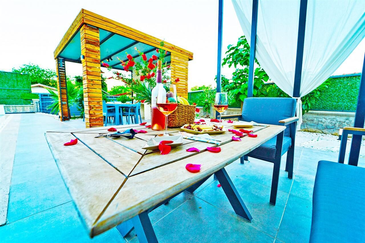 Villa Mamon Luxury Life — 16