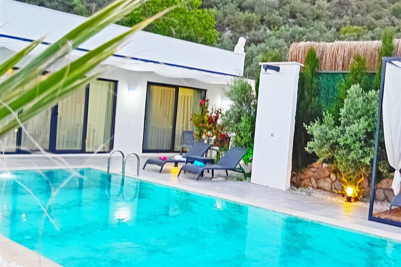 Villa Mamon Luxury Life — 28