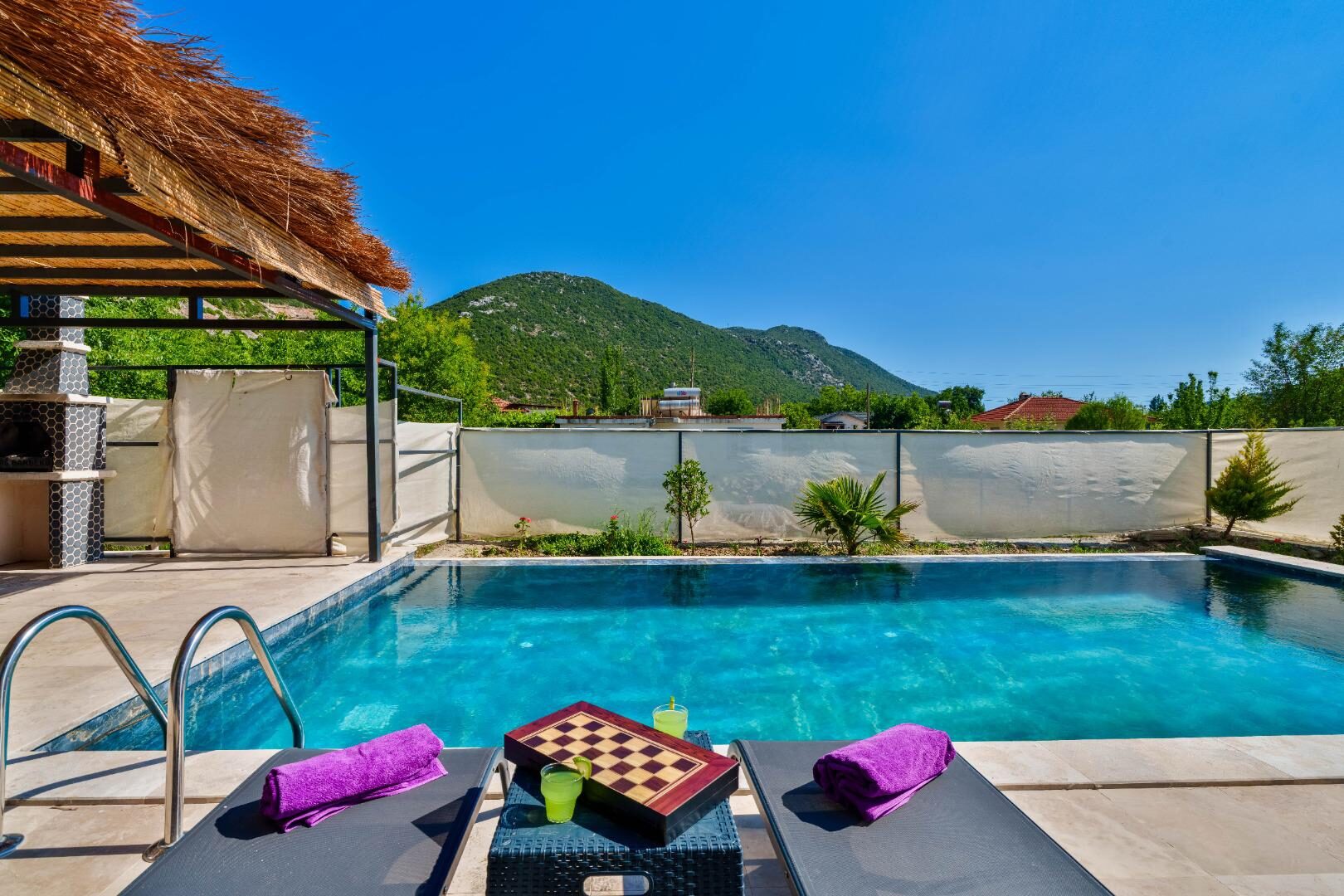 Villa Loya — 11