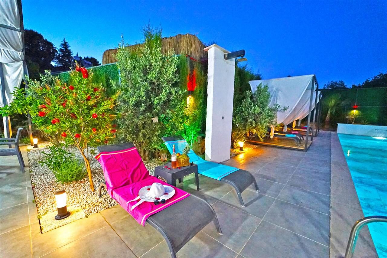 Villa Mamon Luxury Life — 135