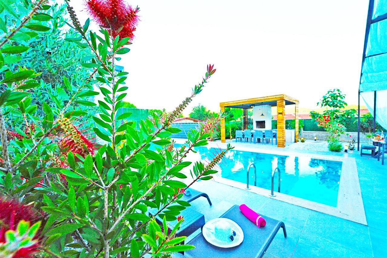 Villa Mamon Luxury Life — 163