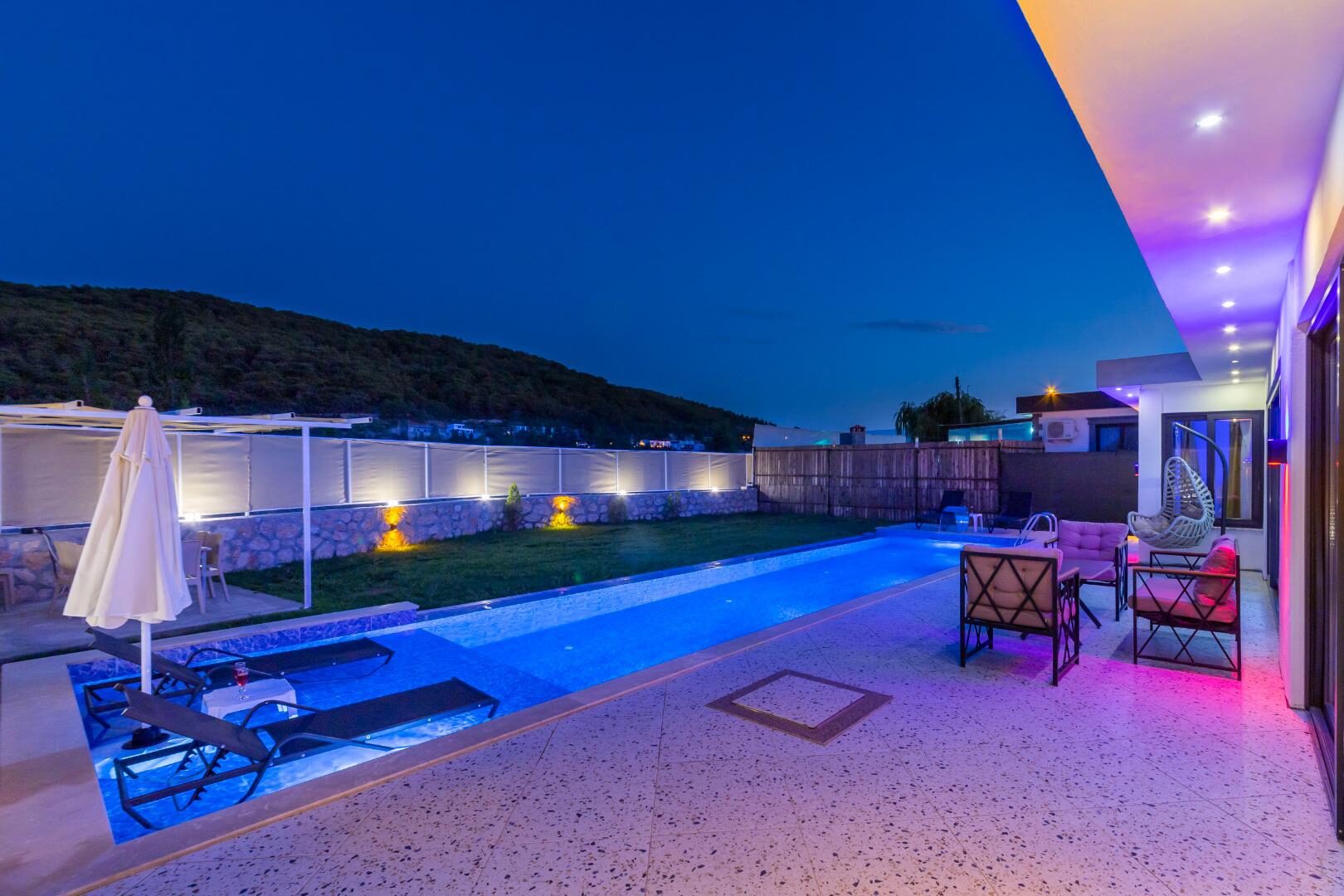 Villa Guru — 8