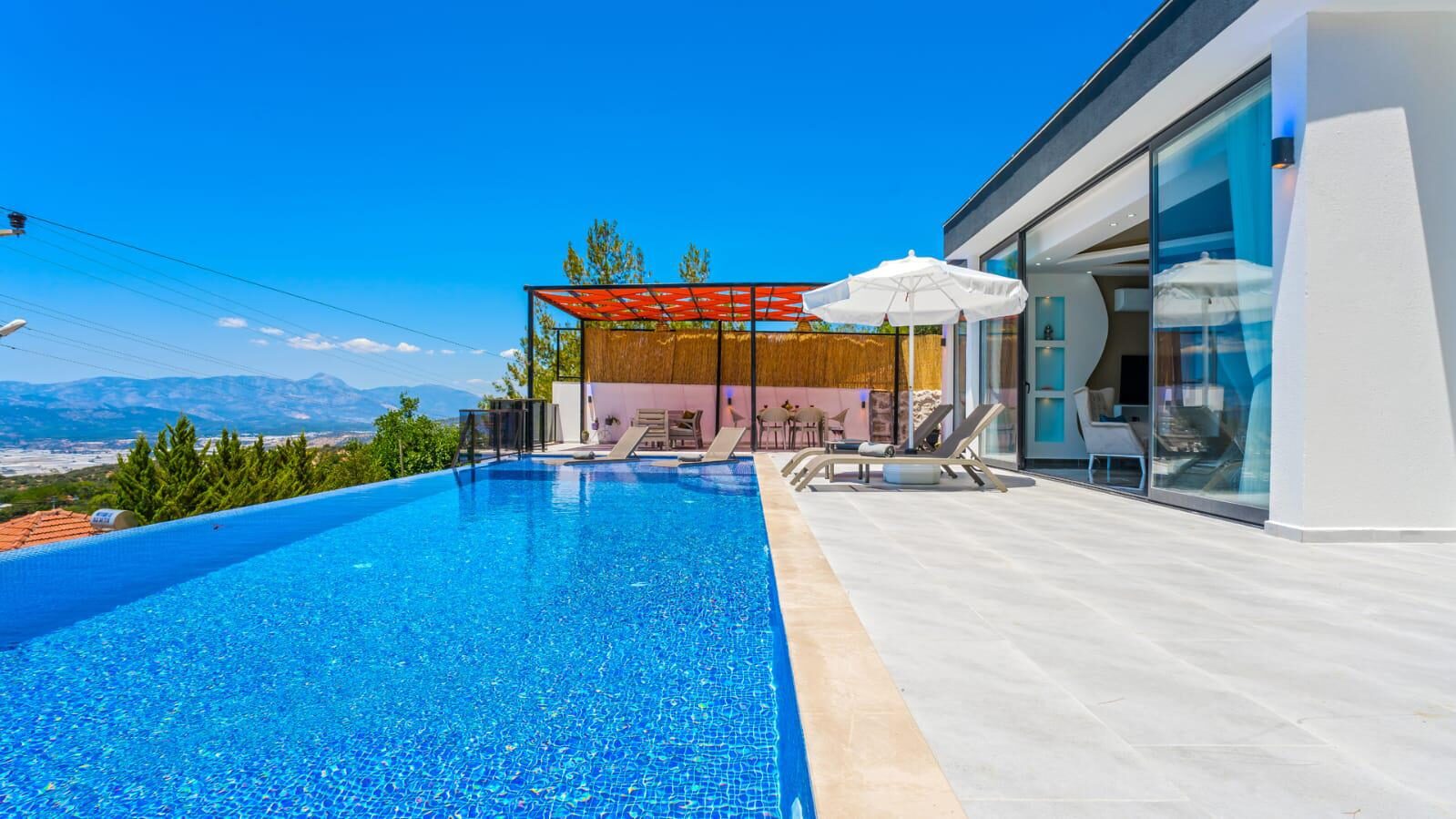 Villa Fiyona — 4