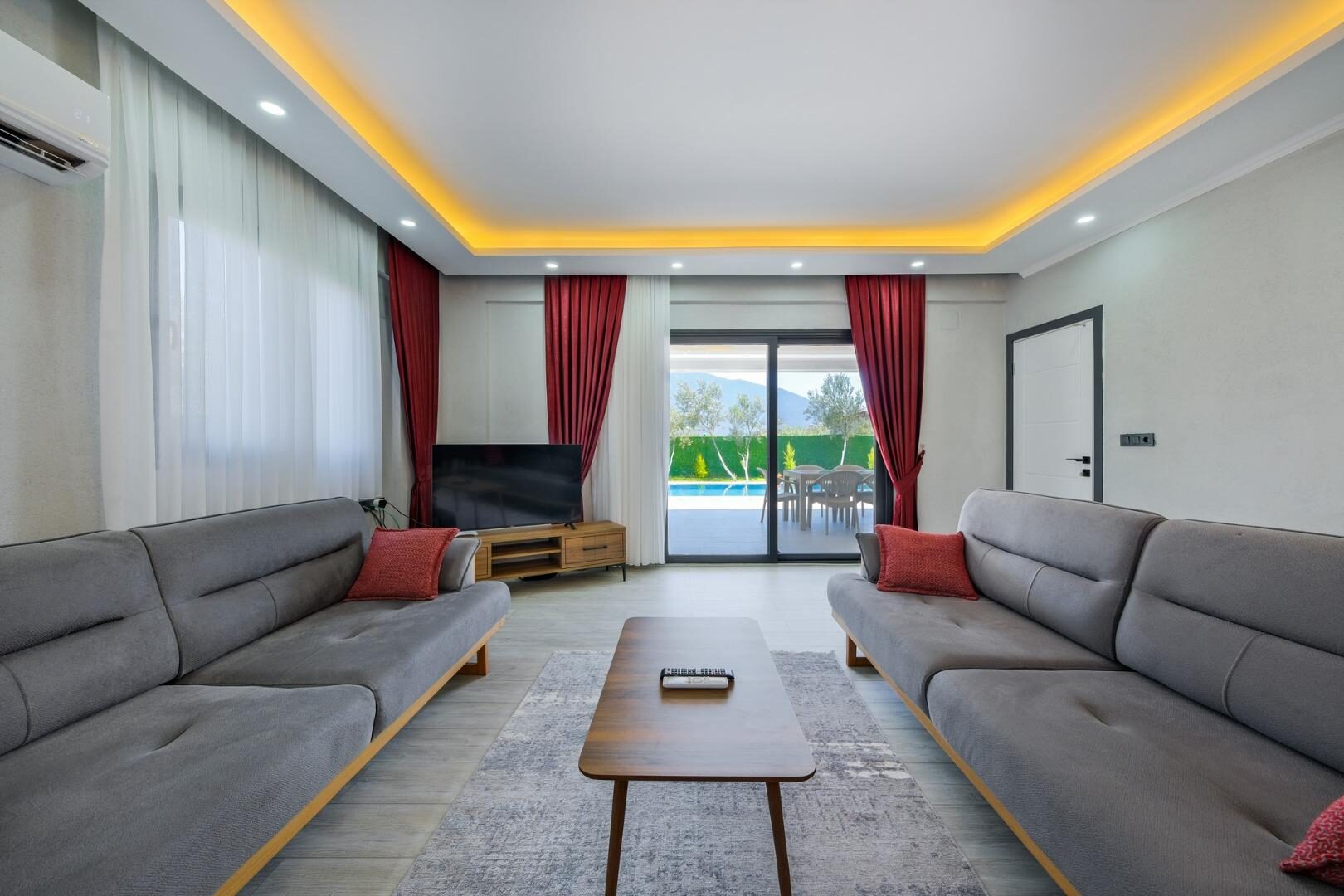 Villa Olive — 26