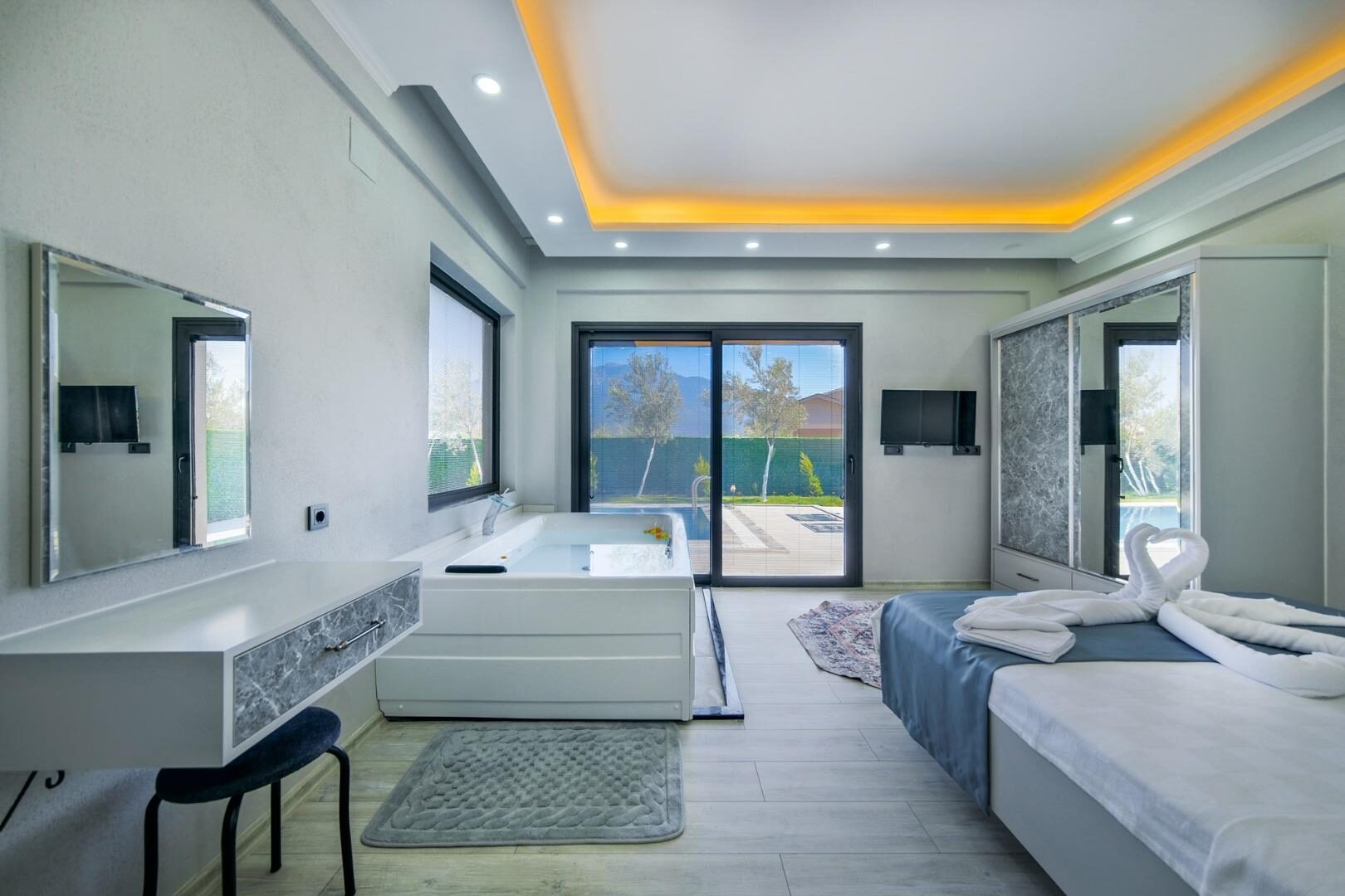 Villa Olive — 47