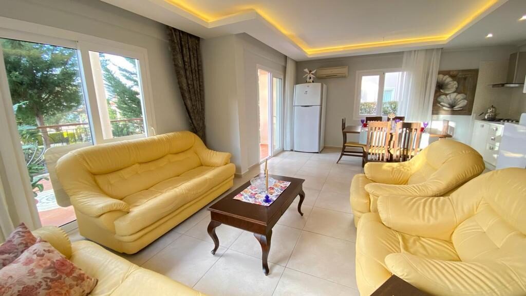 Villa Elisa — 5