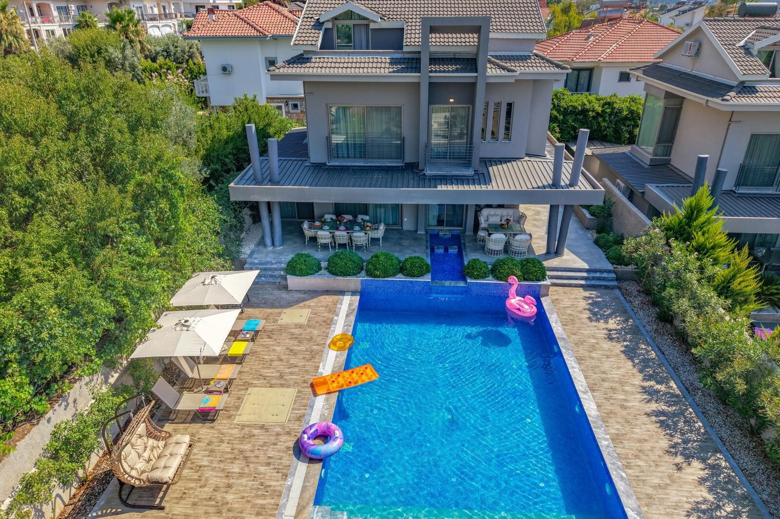 Villa Swarovski — 3