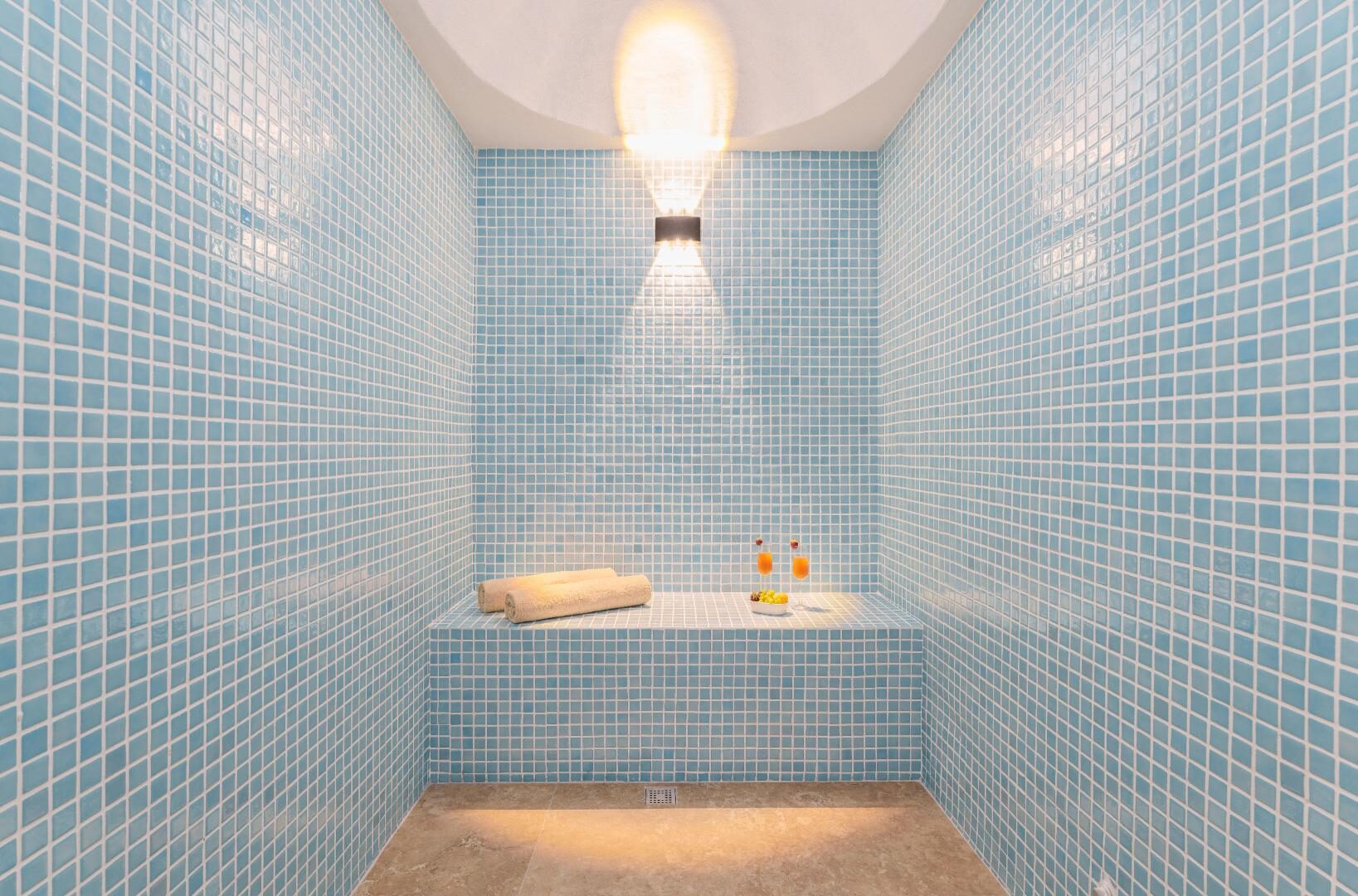 Villa Blue Night — 55