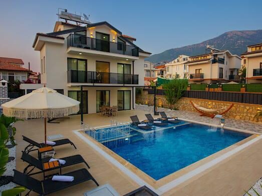 Villa Fullmoon 2 — 6