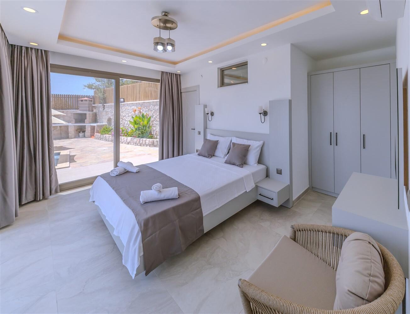 Villa Eterna — 29