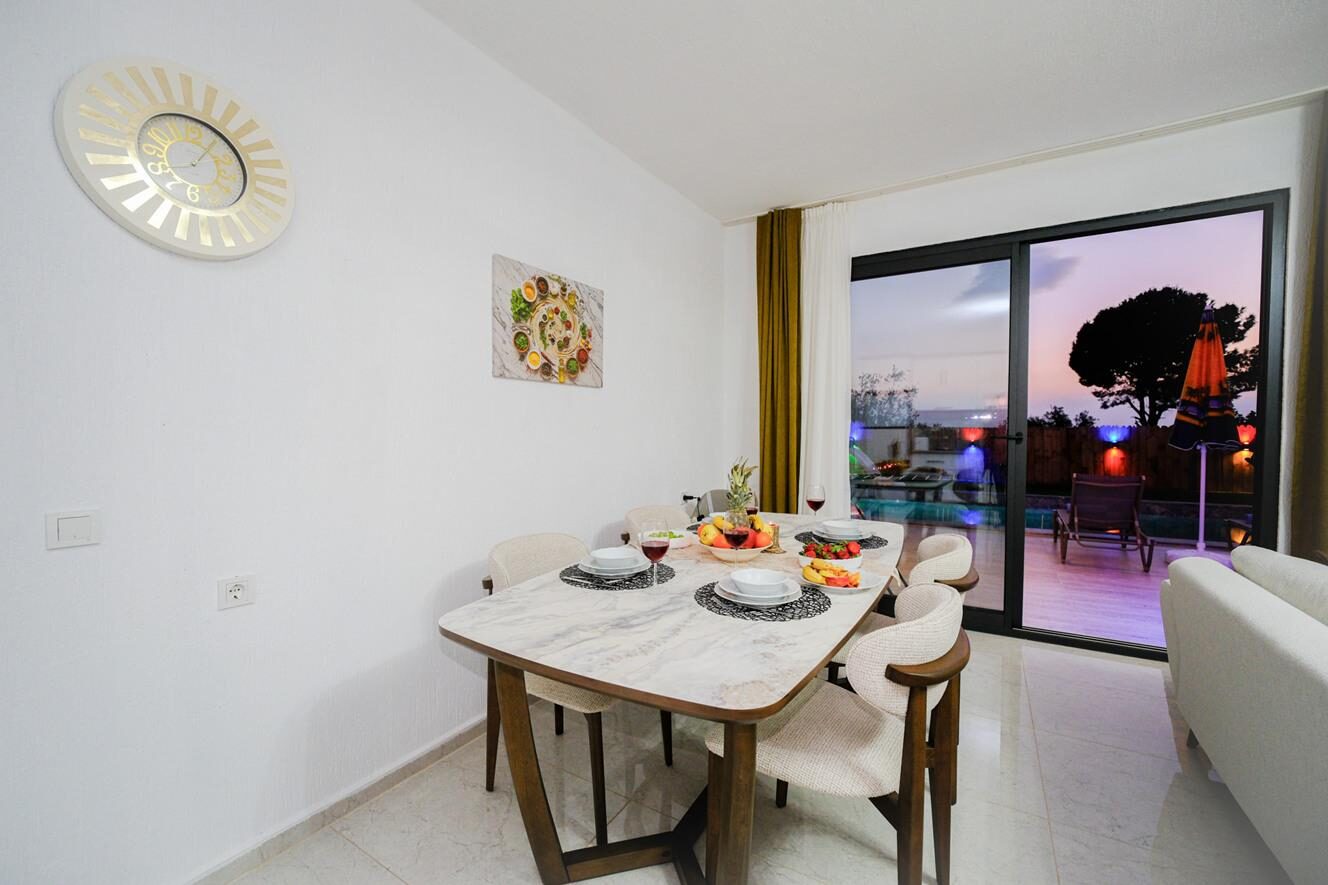 Villa Hasibe — 50