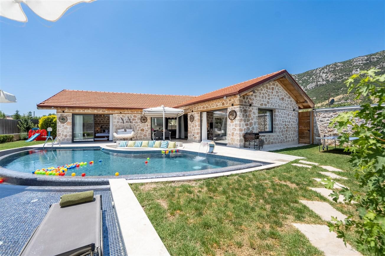 Villa Topcu Stone — 27