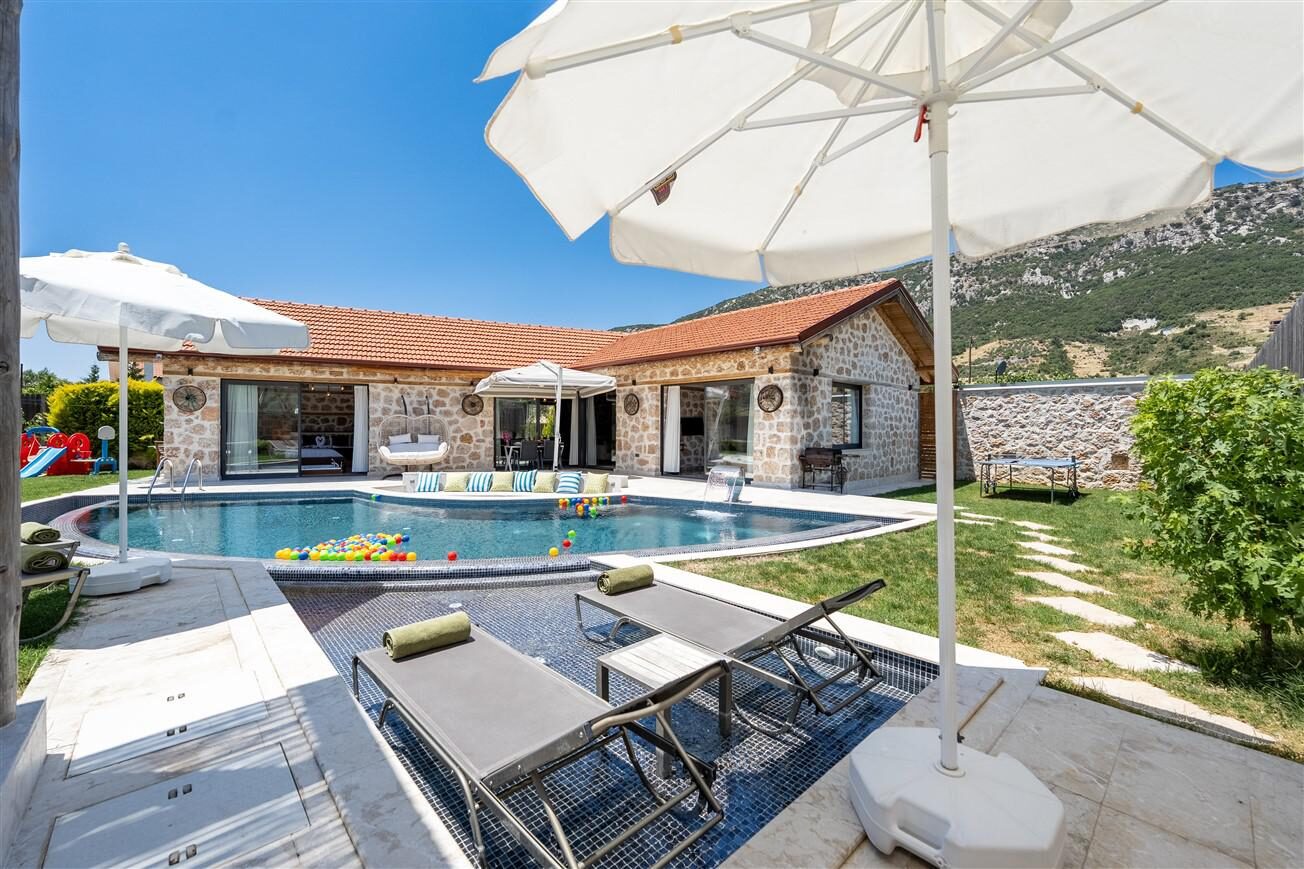Villa Topcu Stone — 44