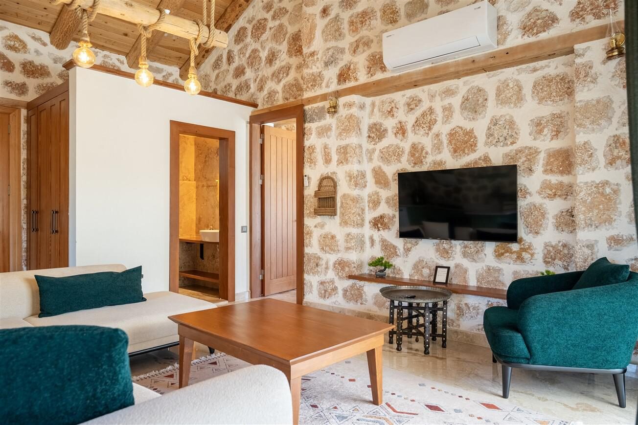 Villa Topcu Stone — 85