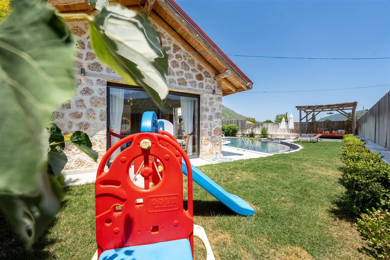 Villa Topcu Stone — 104