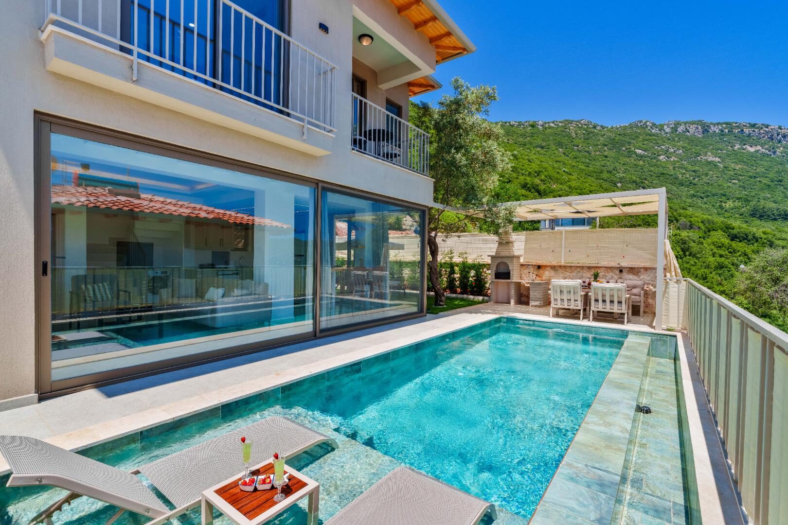 Villa Monteluna — 11