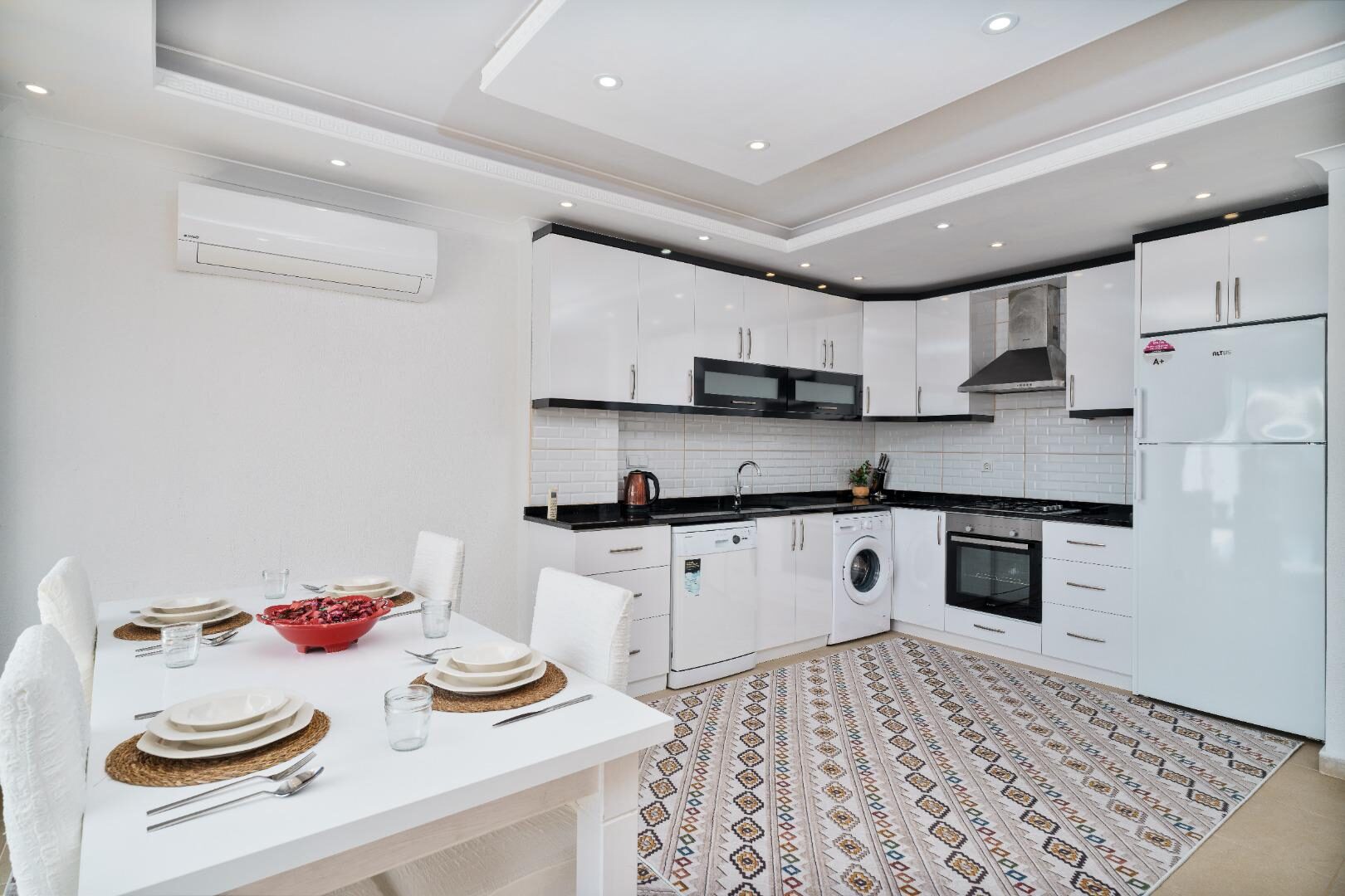 Villa Truva — 23