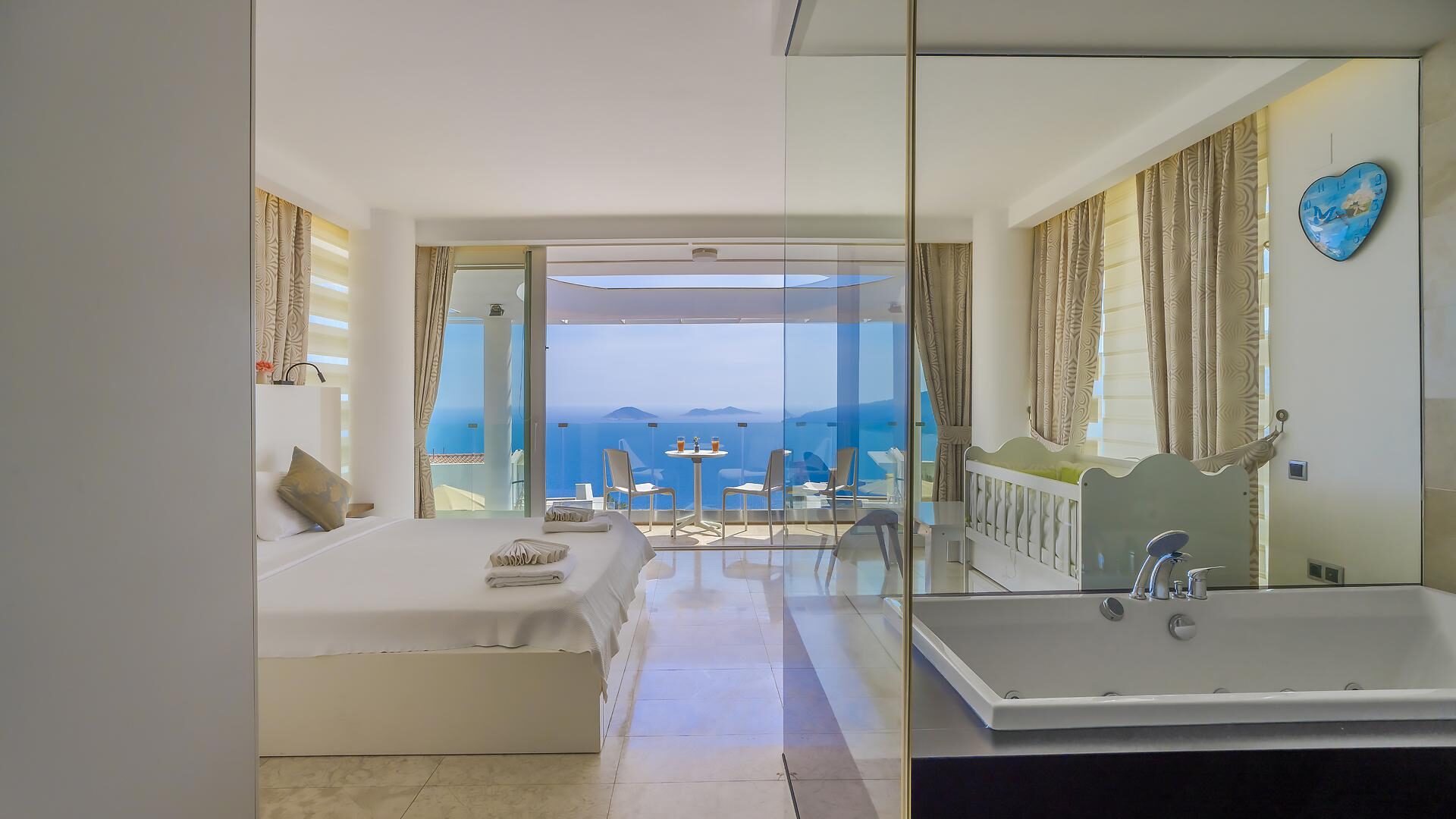 Villa Hillside 3 — 53