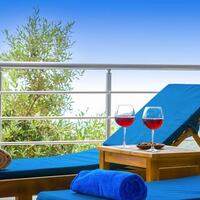 Villa Hills Spring — 8
