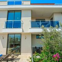 Villa Greenscape — 7