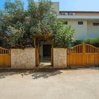 Villa Greenscape — 97