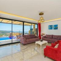 Villa Twins 1 — 41