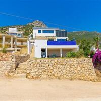 Villa Twins 1 — 46