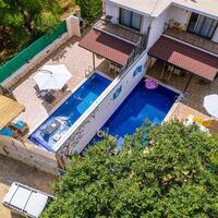 Villa Yiğit – Çukurbağ kiralık villa