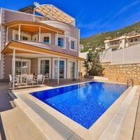 Villa Bitcoin – Kızıltaş kiralık villa