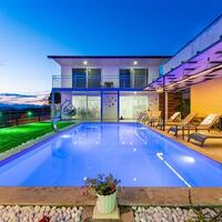 Villa Smyrna — 1