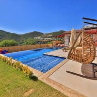 Villa Aden — 2