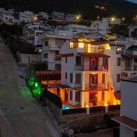 Villa Caledonia — 12