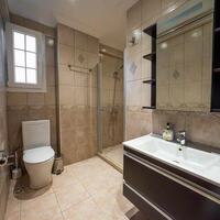 Villa Caledonia — 43