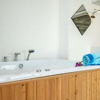Villa Spring — 50